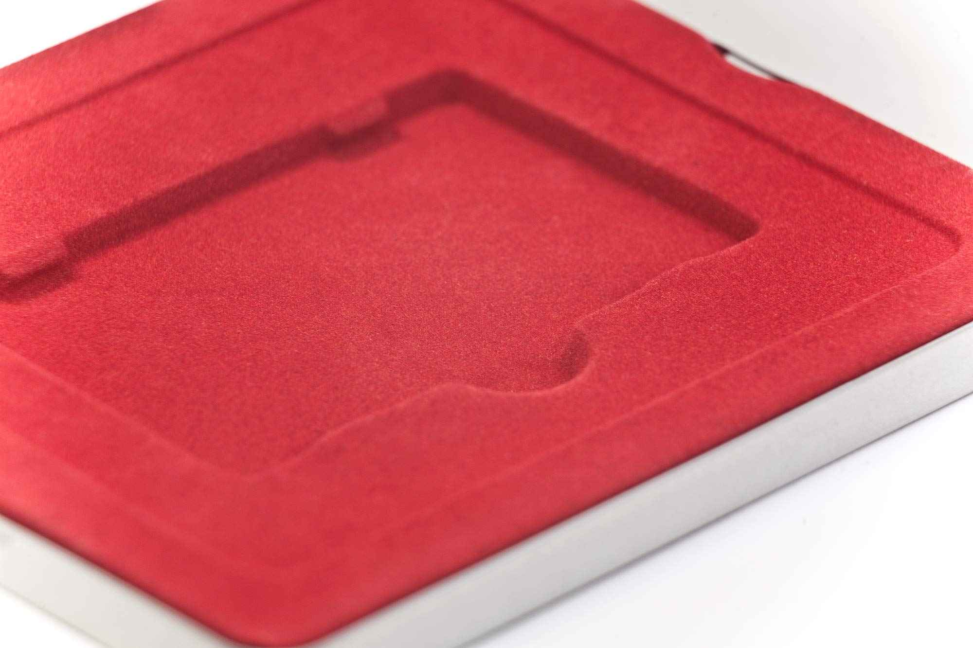 Box2Bon Voucher Box classic with red trays