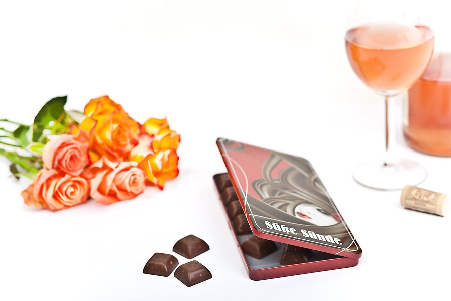 chocolate bar tin box - sweet sin