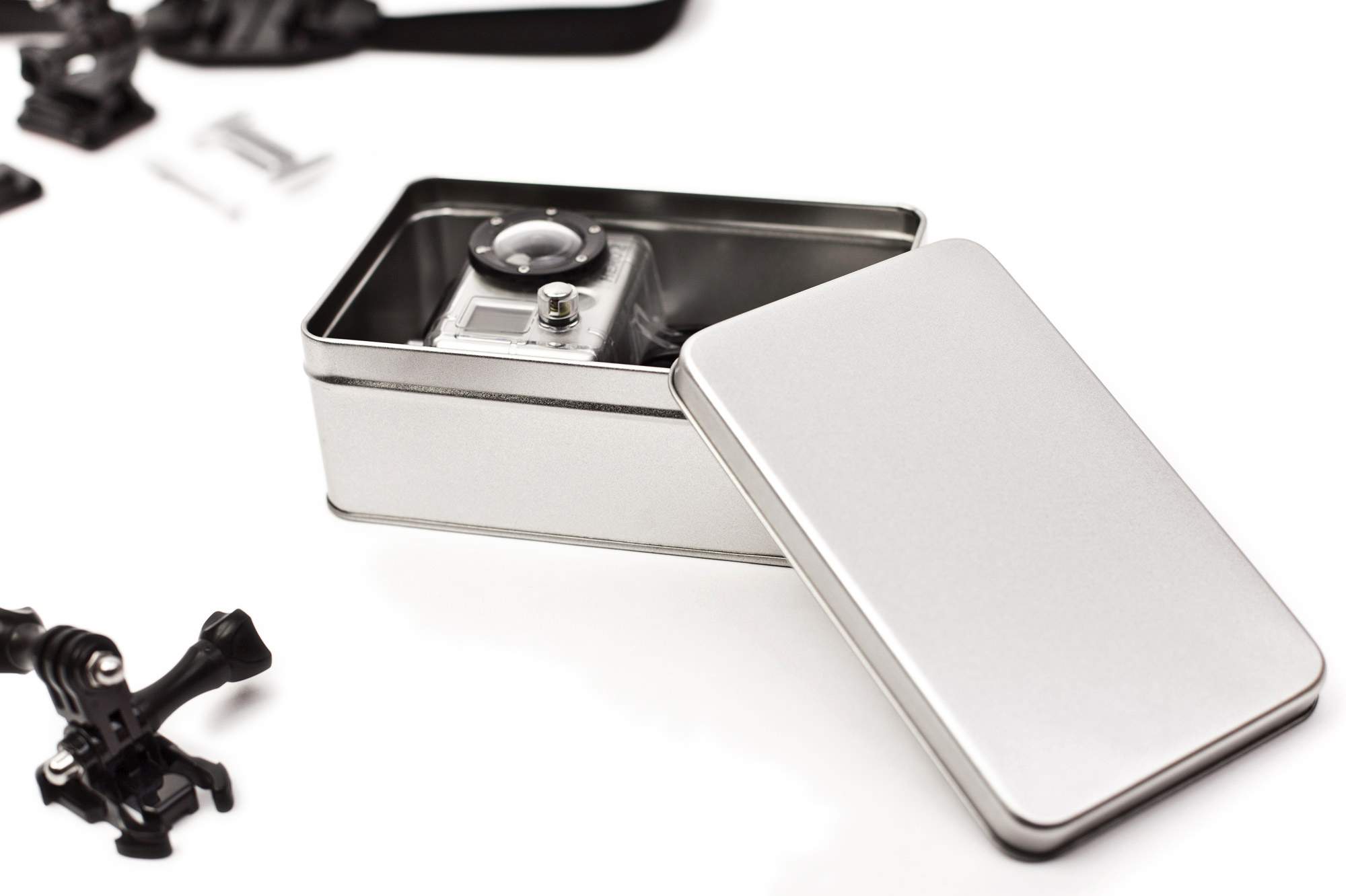 slip-lid tinbox