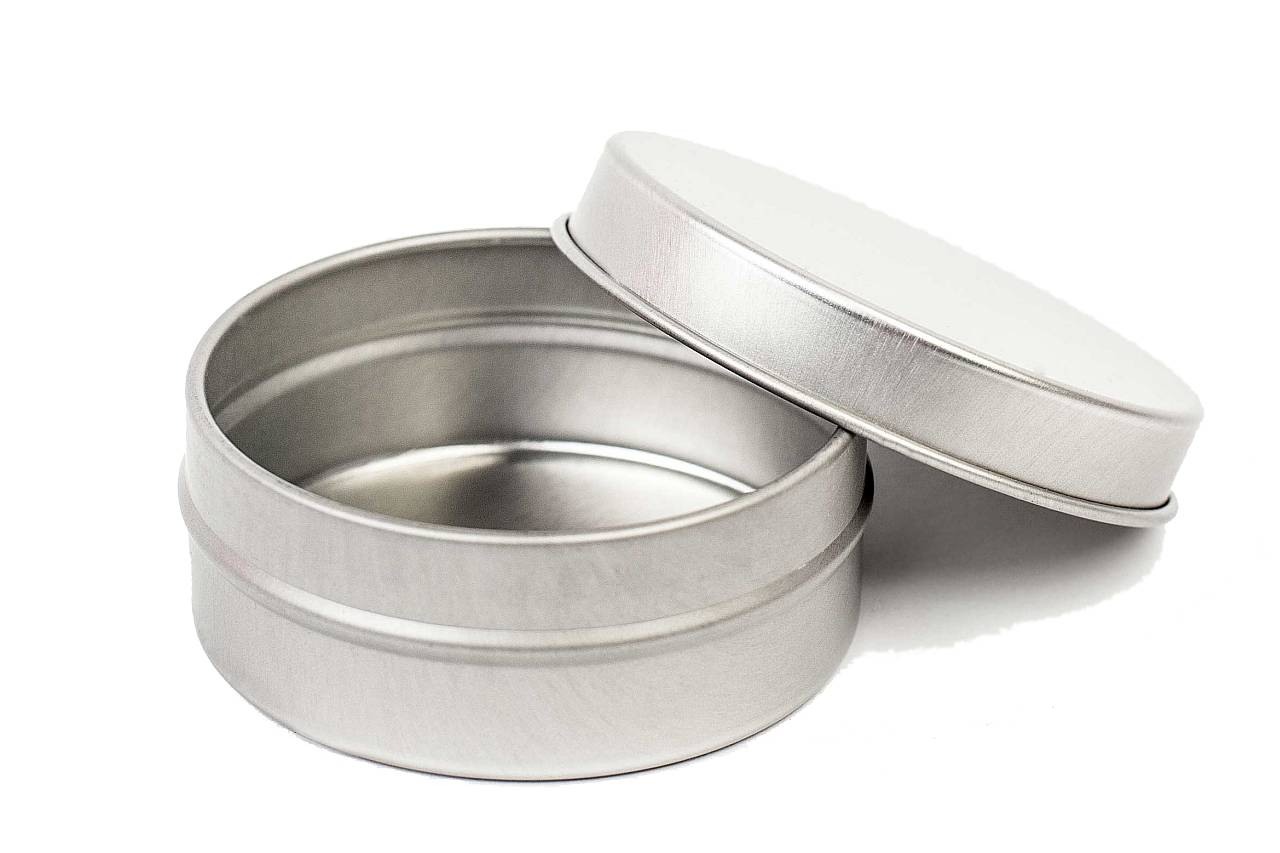 Round tin box